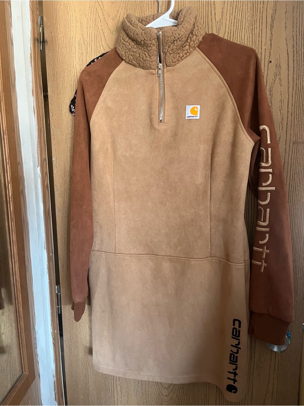 Carhartt dress M